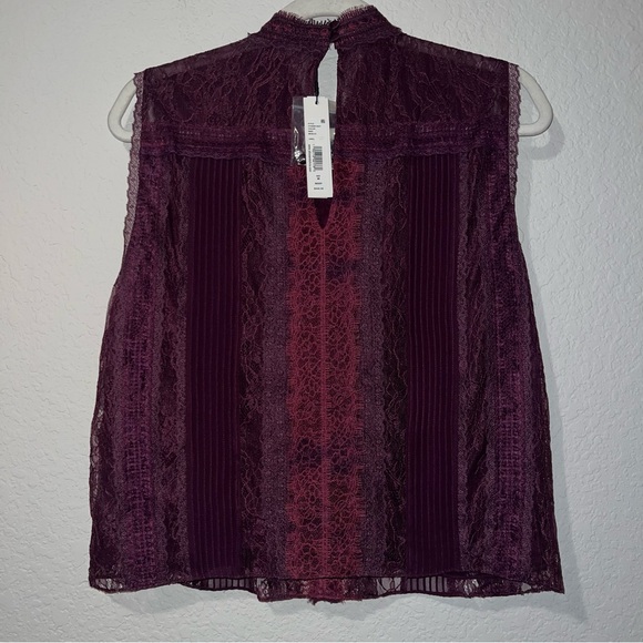 NWT Alice + Olivia Purple Sleeveless Silk Blouse with embellishments - Picture 5 of 6